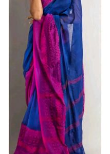 Begumpuri Khadi Red Blue Saree
