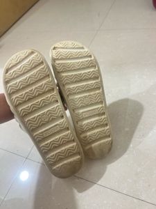Braided cream Slides