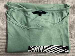 VEROMODA - Stylish Graphic Print Tee
