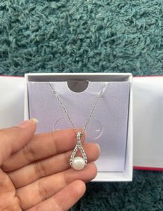 92.5 Sterling Silver Pendant with chain