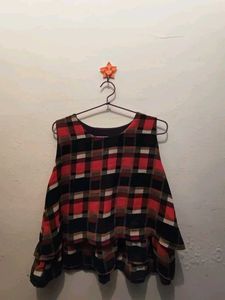 Layered Sleeveless Top in Bold Plaid Check