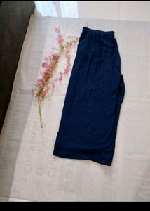 Kurti Set.