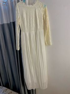 Elegant White ruffle Gown