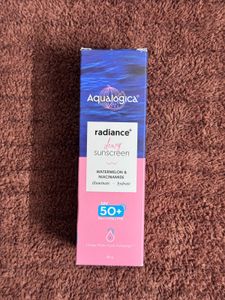 Aqualogica Radiance+ Dewy Sunscreen