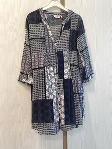Patterned Tunic Top