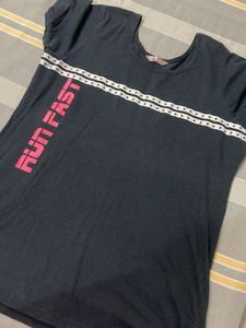 Navy &#39;Run Fast&#39; Tee