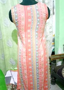 Straight Kurta Without Sleeve