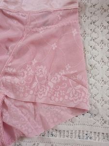 Pink Net
