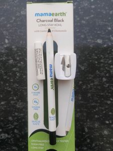 MAMAEARTH CHARCOAL LONG STAY KAJAL WITH SHARPENER