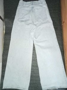 Wide Leg Light Wash Jeans