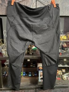 Croc Print 3/4th Leggings