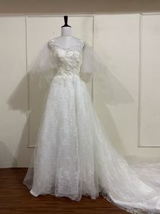 Elegant Wedding Gown