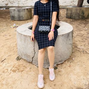 Chic Black Grid Dress