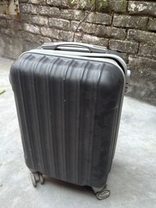 trolly bag