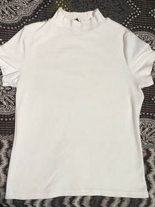 I’m Selling This High Neck Tshirt