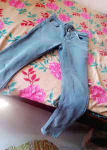 Light Wash Denim Jeans