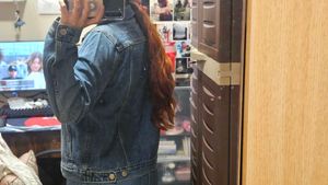 Katseye Gap Denim