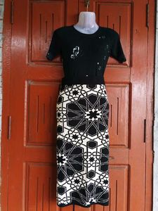 Black Embellished Top & Geometric Skirt Set
