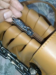 New Stylish Slingbag Cum Handbag