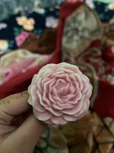Rose Shaped candle