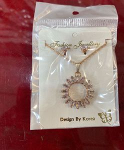 Trending Pendants