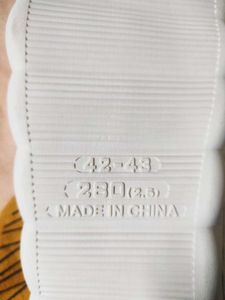 Unisex winter flip flop Cozy Plush Slippers