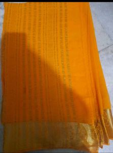 Elegant Yellow Saree,encircle pic me raffoo he