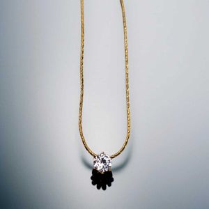 Shiny Stone Gold Necklace