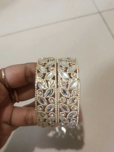 Elegant Gold-Tone Bangle Set