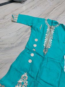New Unused Kurta For Girls