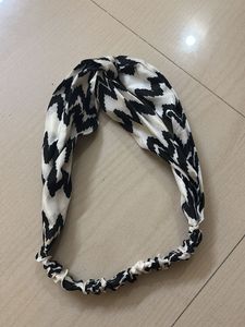 Bunch of hairties
