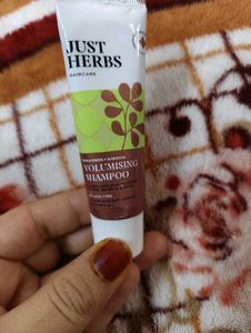Just herbs Shampoo