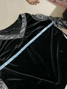 Sequence Balloon Sleeve Top
