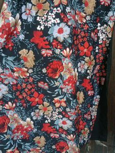 Soft Crepe Floral Print  Straight Kurti Daily Wear