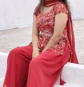 Elegant Red Kurta Set