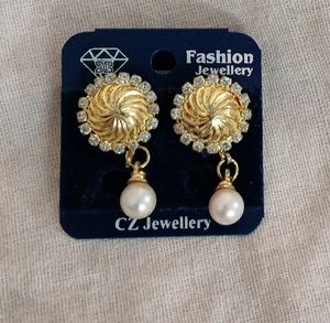 Gold & Pearl Drop Earrings