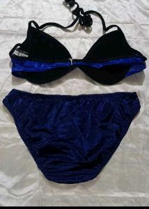 Bikini Set 💙💙