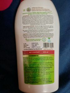 Mamaearth Onion Hair Fall Shampoo