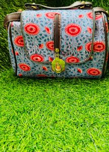 Floral Print Barrel Bag