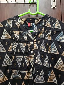Black And Golden Print Short Kurti Tunic[ xl ]