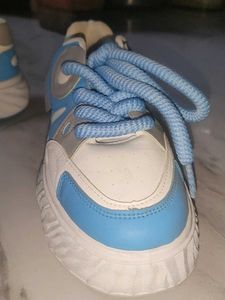 Kya Lena Chahte Ho Aap Footwear