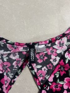 Floral Print Crop Top