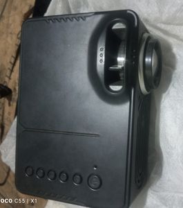 Mini Projecter And Remote Charger