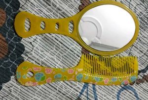 Comb With Mirror
