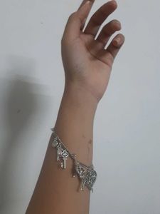 ANTIQUE CHARM BRACELET