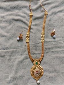Elegant Gold-Tone Necklace Set
