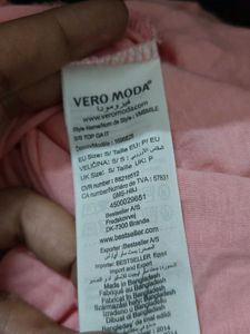Vero Moda Cute Pink Graphic Tee