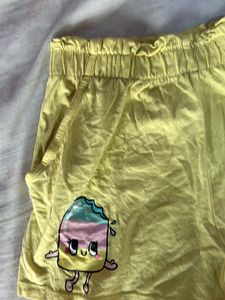 H&amp;M Unisex Shorts