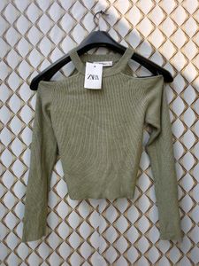 New With Tag Zara Trendy Crop Wool