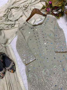 New Standard Beautiful Pakistani Garara Dress Inpo